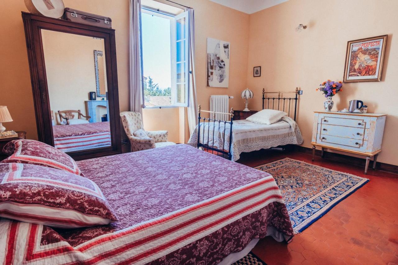 B&B En Provence- Villa Saint Marc フォルカルキエ エクステリア 写真