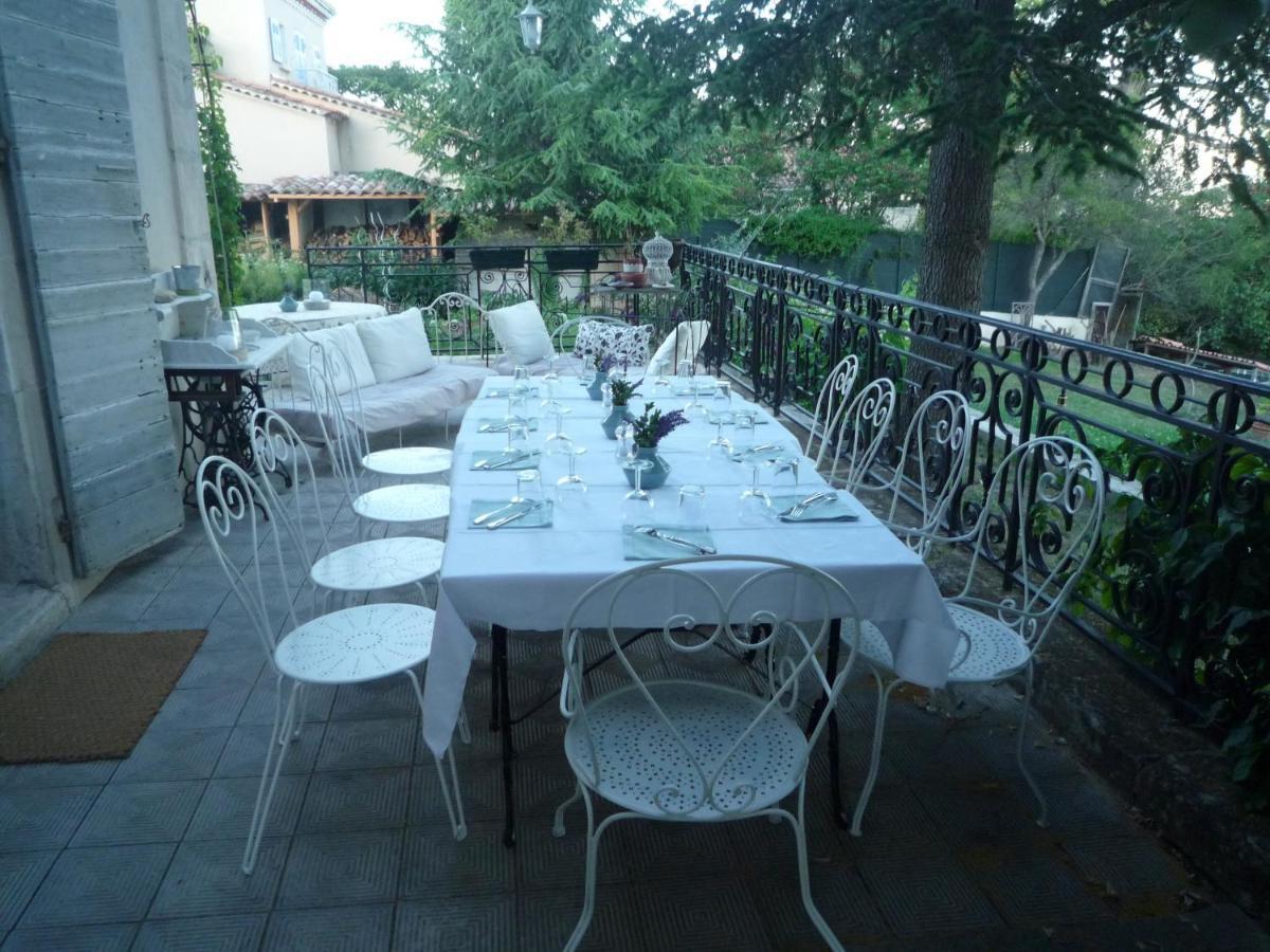 B&B En Provence- Villa Saint Marc フォルカルキエ エクステリア 写真