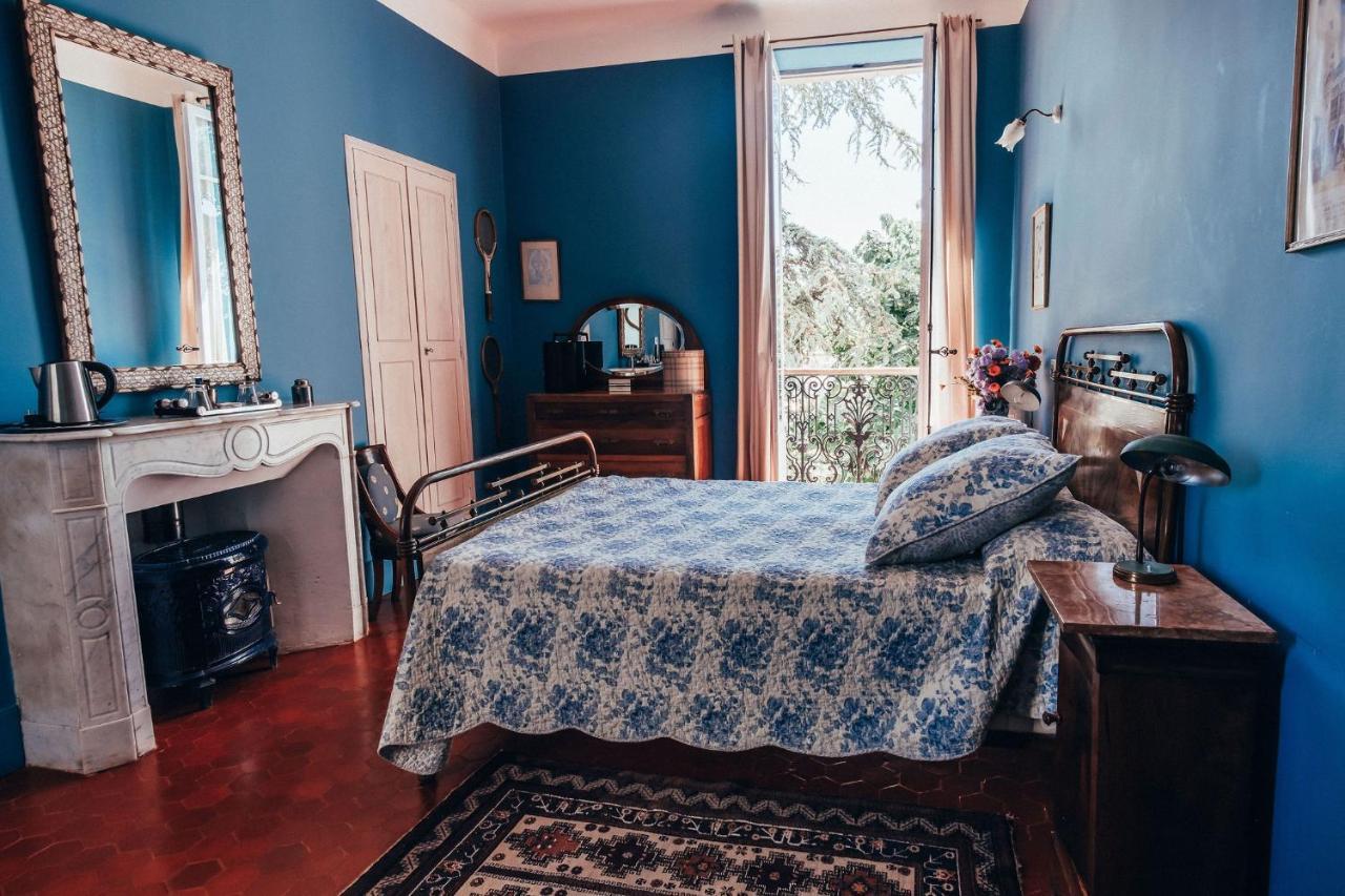 B&B En Provence- Villa Saint Marc フォルカルキエ エクステリア 写真