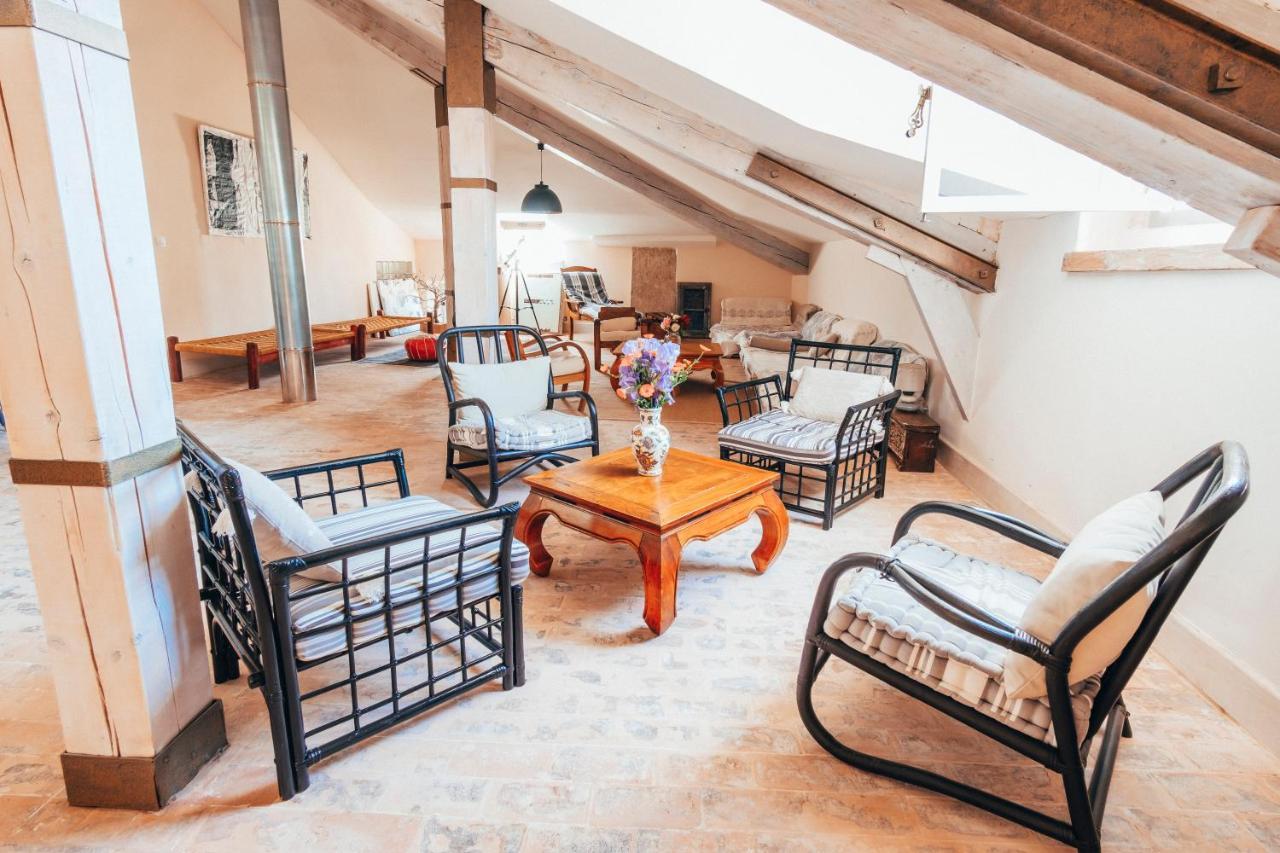B&B En Provence- Villa Saint Marc フォルカルキエ エクステリア 写真